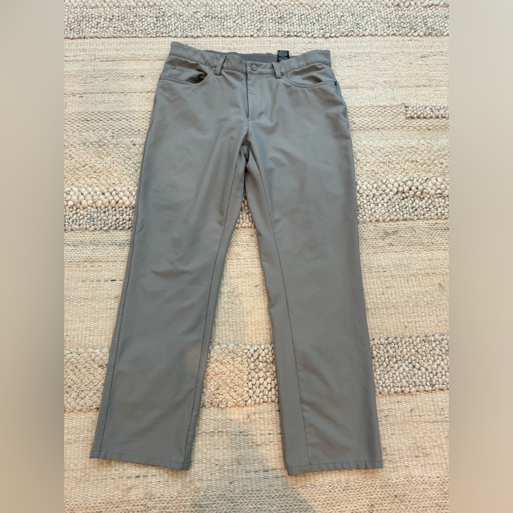 Greg Norman athlesure pants – like new